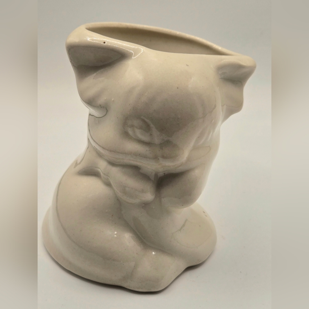 Vintage Cat Kitten W/Bow Small Size White Pottery Planter Vase Collectible Decor